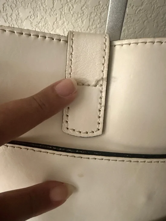 Patricia Nash White Leather Crossbody Bag with Card Holder - Picture 10 of 12